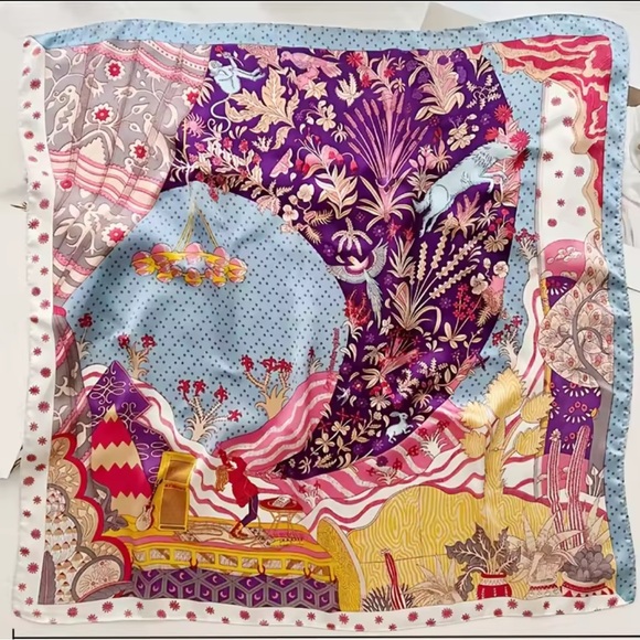 Accessories - Elegant  Multicolor Scarf feels like silk, is polyester